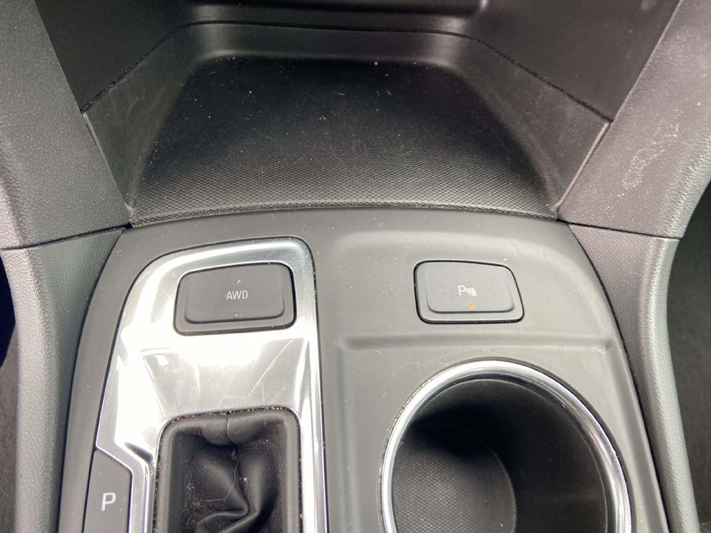 Used 2024 Chevrolet Equinox LT AWD/4WD image 25