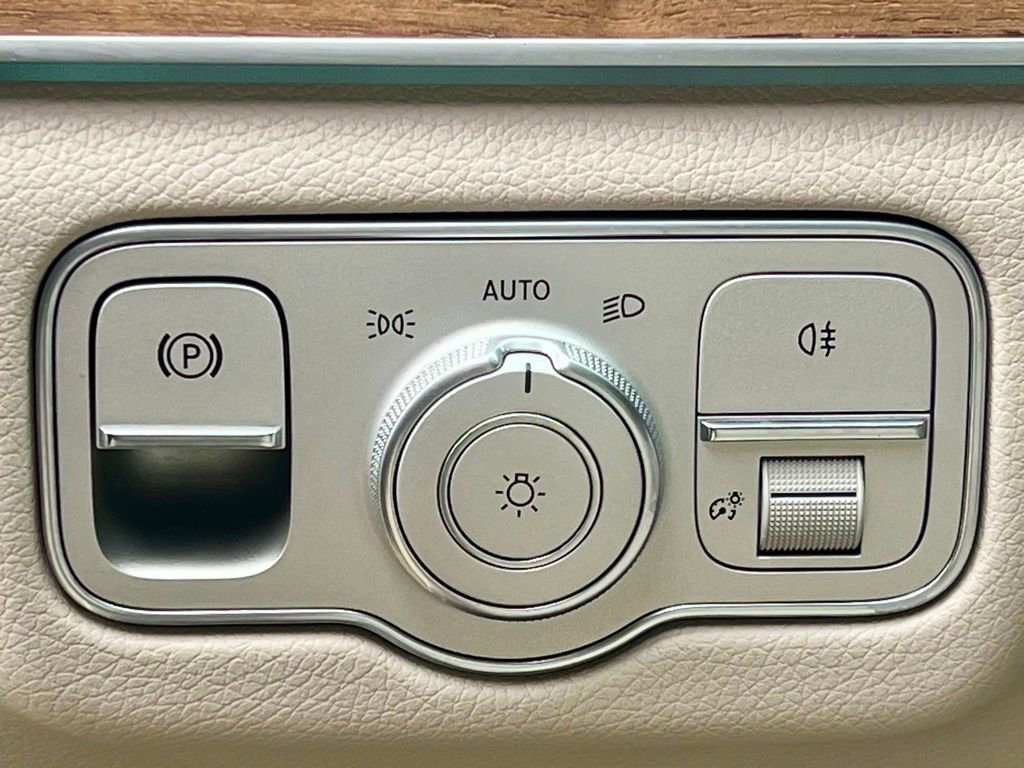 Certified 2025 Mercedes-Benz GLE 450 4MATIC image 38