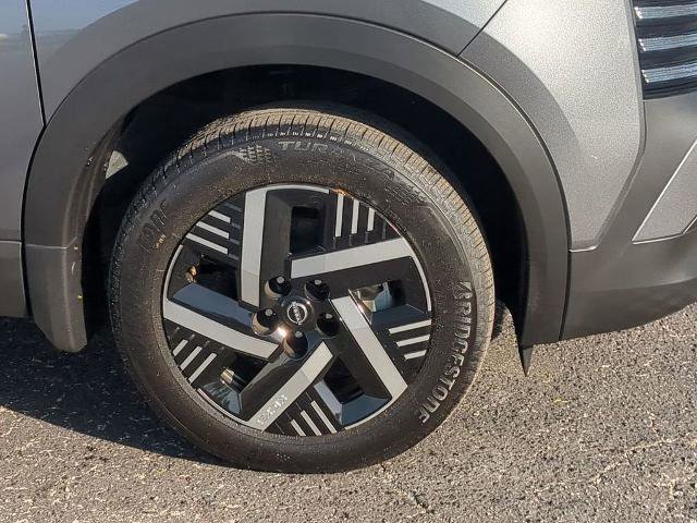 Certified 2026 Nissan Kicks SV image 11