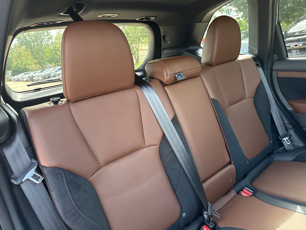 Used 2025 Subaru Forester Touring AWD/4WD image 18