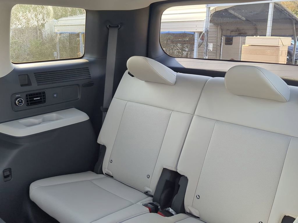 New 2026 Hyundai Santa Fe SEL image 16