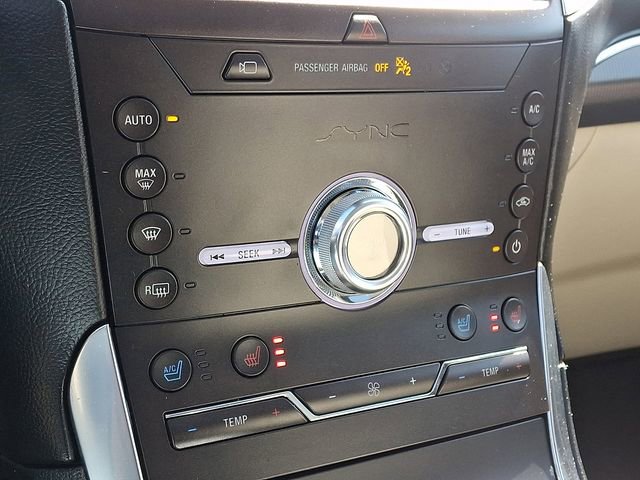 Used 2020 Ford Edge Titanium w/ Equipment Group 301A image 18