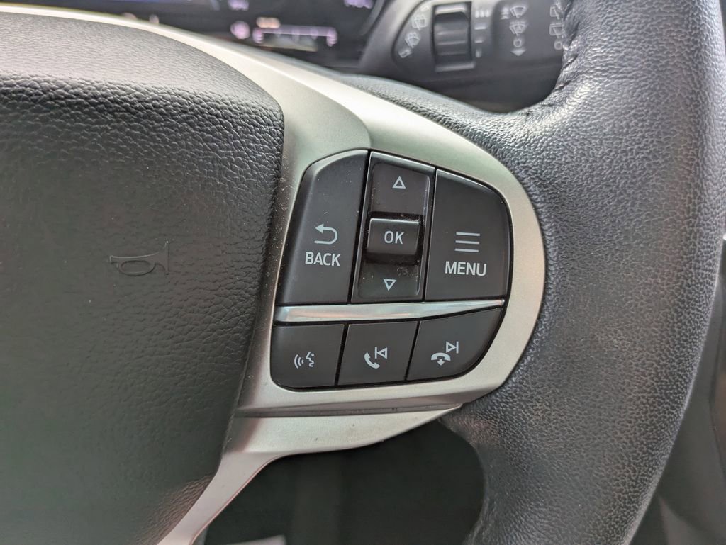 Used 2022 Ford Explorer Limited w/ Equipment Group 301A image 20