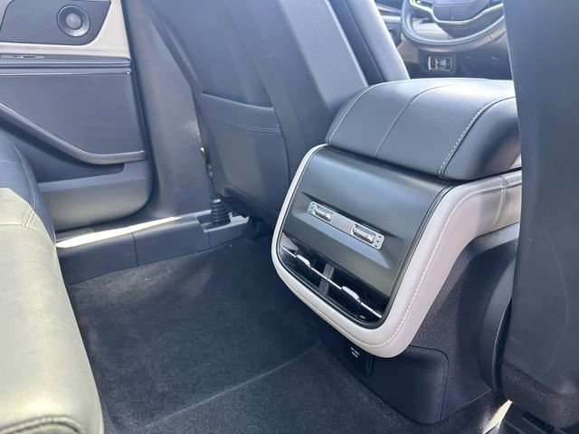 Used 2024 Lincoln Nautilus Premier w/ Equipment Group 102A image 38