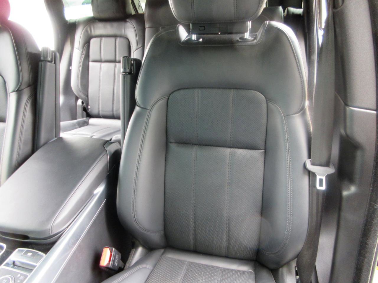 Used 2022 Land Rover Range Rover Sport HSE Silver Edition AWD/4WD image 12