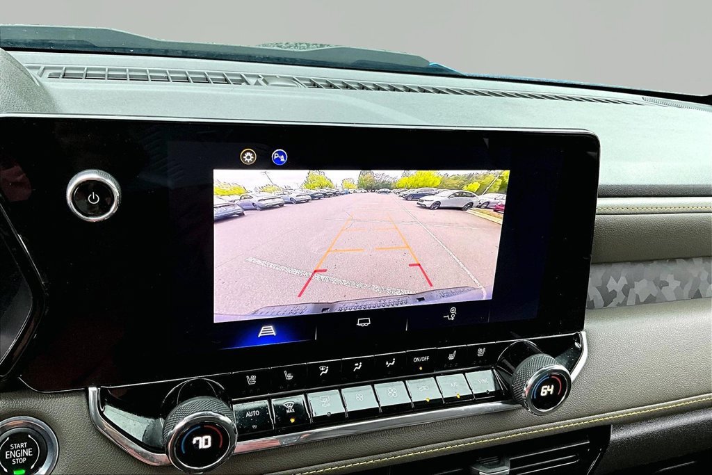Used 2023 Chevrolet Colorado ZR2 w/ ZR2 Convenience Package III AWD/4WD image 11