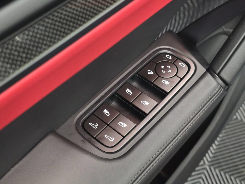 Certified 2024 Porsche Cayenne Turbo GT AWD/4WD image 36