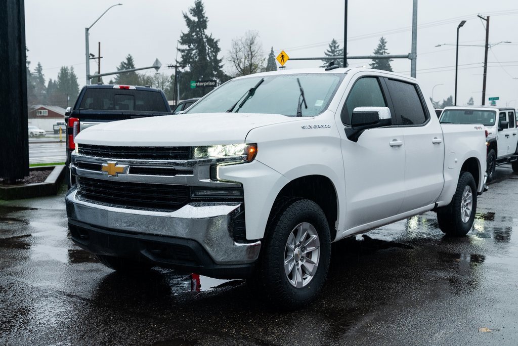 Used 2019 Chevrolet Silverado 1500 LT w/ Fleet Comfort Package image 3