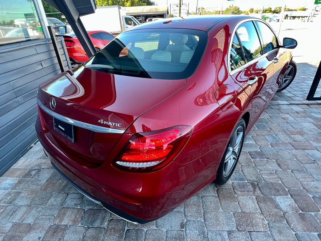 Used 2020 Mercedes-Benz E 450 4MATIC Sedan w/ Parking Assistance Package image 42