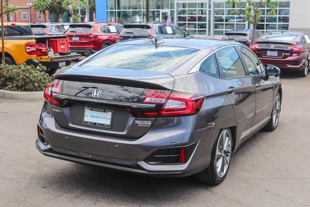 Used 2018 Honda Clarity Touring image 5
