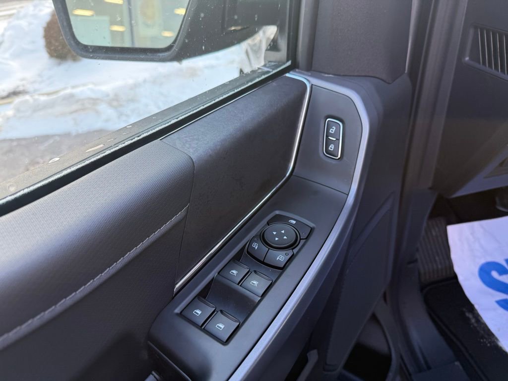 New 2026 Ford F150 XLT w/ XLT Black Appearance Package image 7
