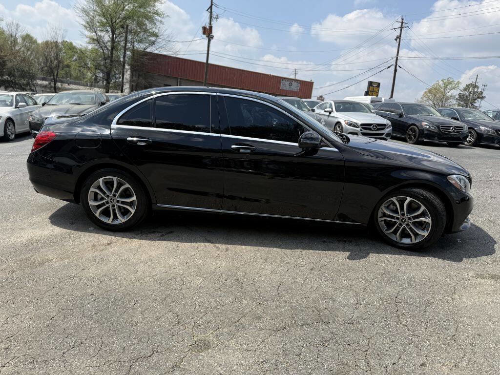 Used 2018 Mercedes-Benz C 300 Sedan w/ Premium Package image 4