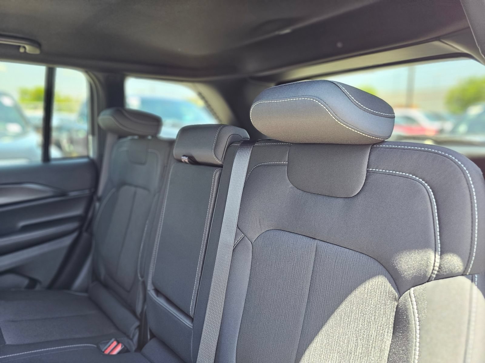 New 2026 Jeep Grand Cherokee Laredo RWD image 23