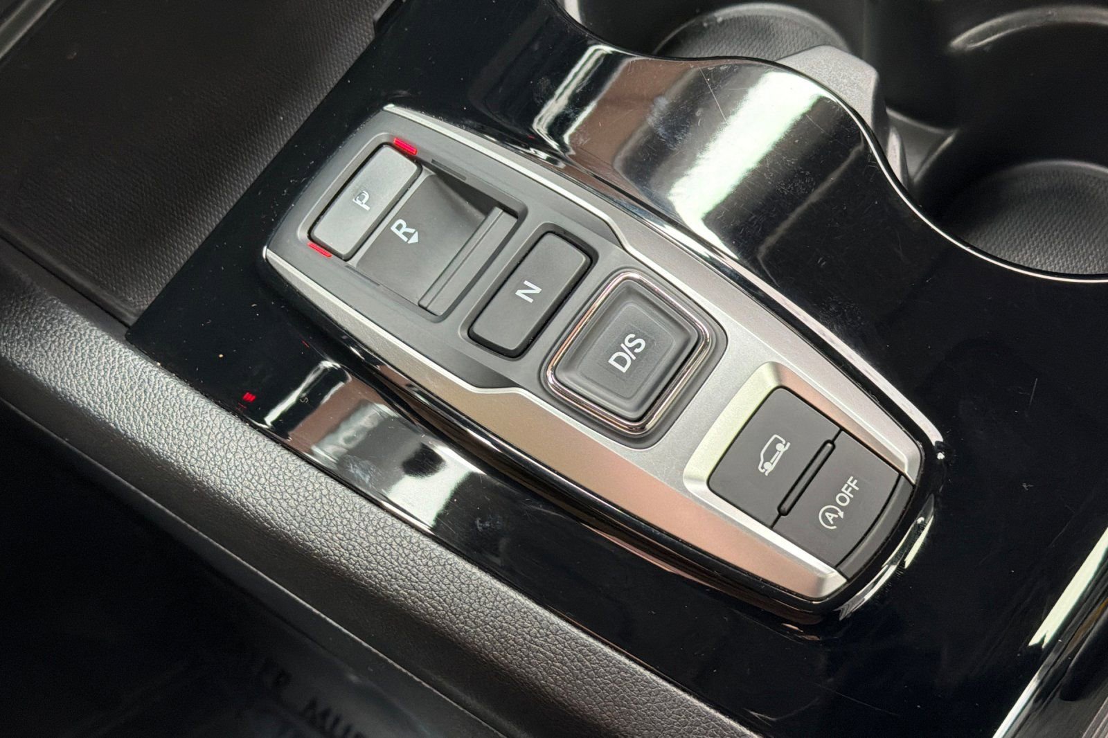 Used 2018 Honda Pilot Elite image 24