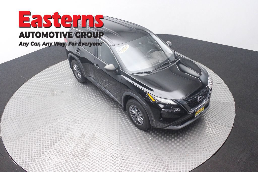 Used 2023 Nissan Rogue S AWD/4WD image 4