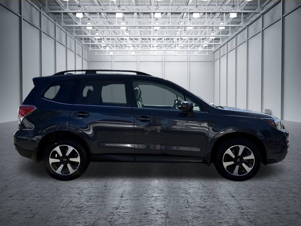 Used 2018 Subaru Forester 2.5i Limited AWD/4WD image 24