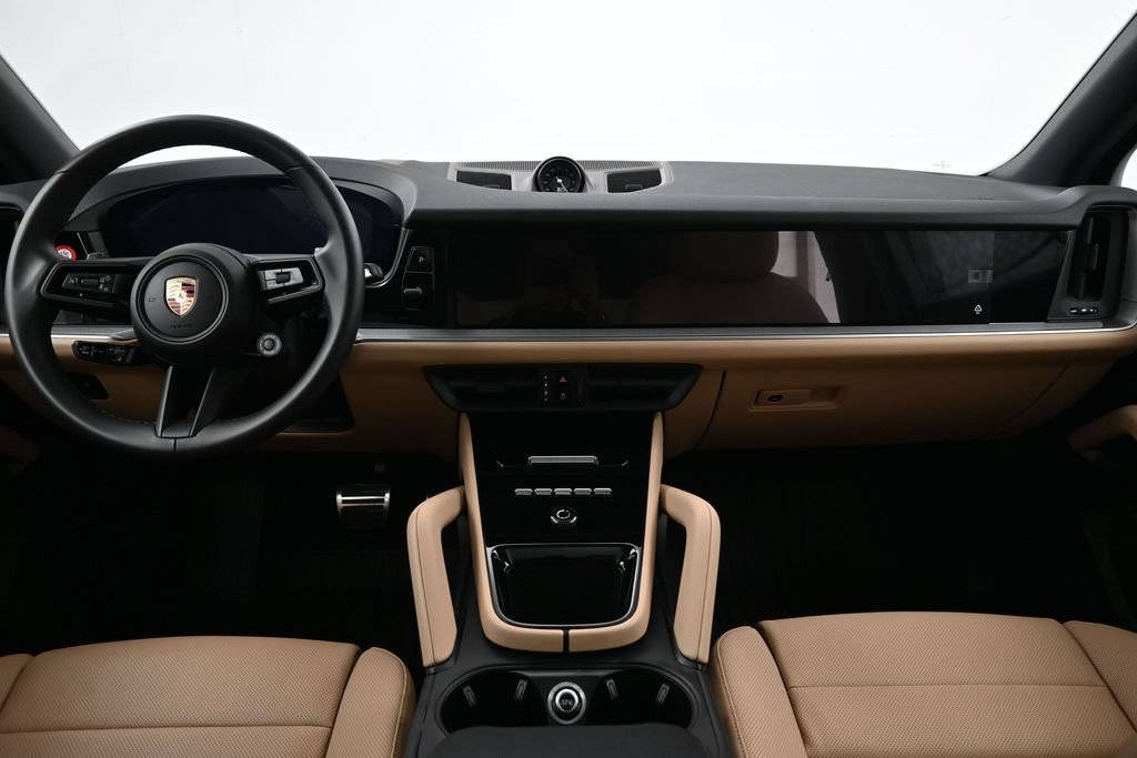 Certified 2026 Porsche Cayenne S AWD/4WD image 9