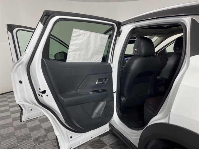 New 2026 Nissan Kicks SR w/ SR Premium Package image 39