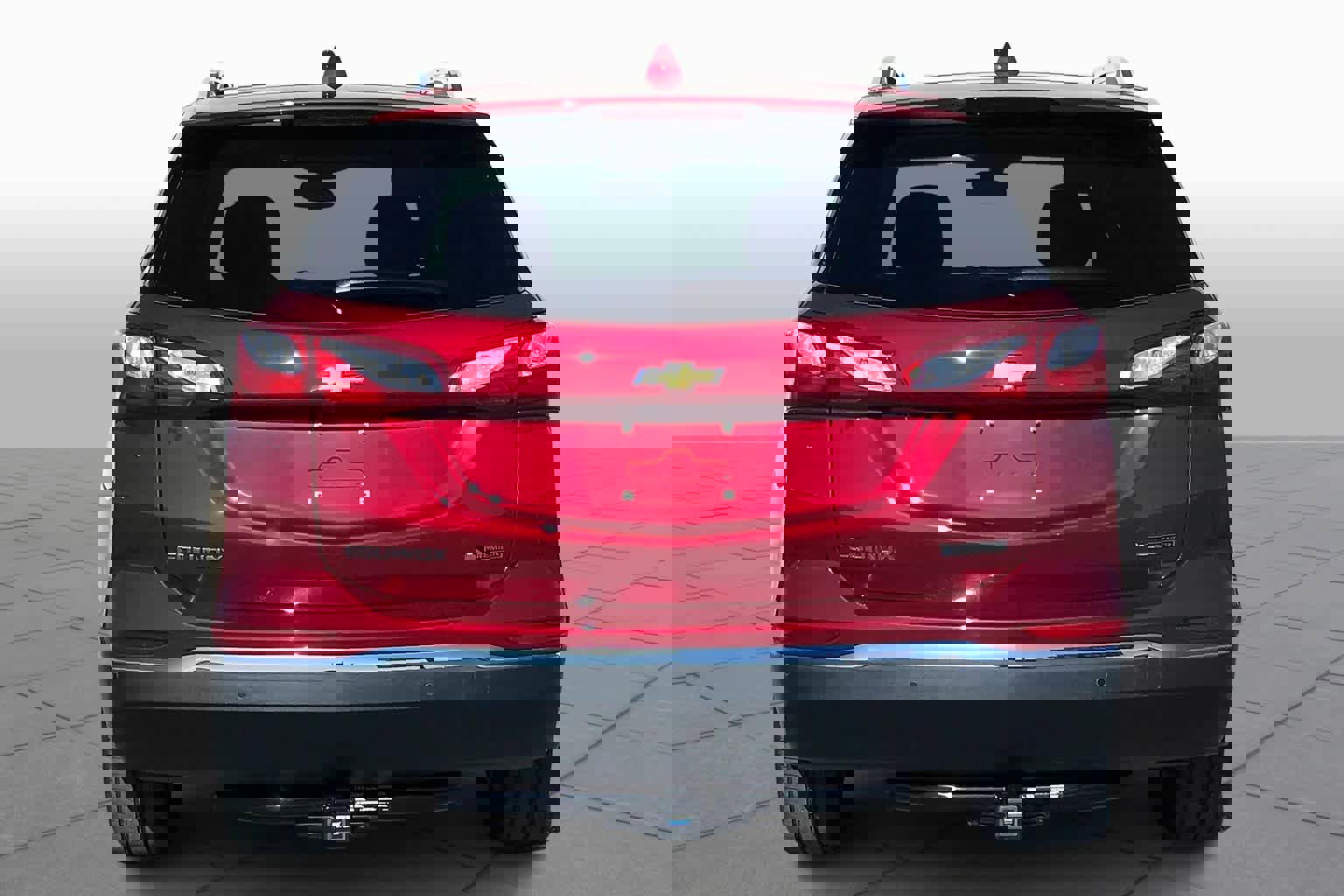 Used 2018 Chevrolet Equinox Premier image 4