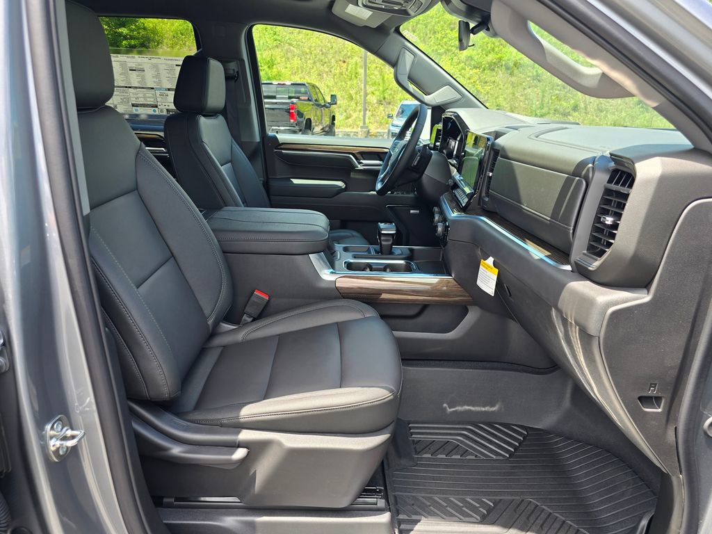 New 2026 Chevrolet Silverado 1500 RST w/ RST All Star Premium Package AWD/4WD image 28