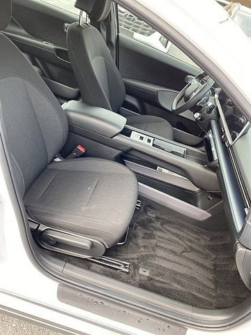 Used 2024 Hyundai Ioniq 6 SE image 14