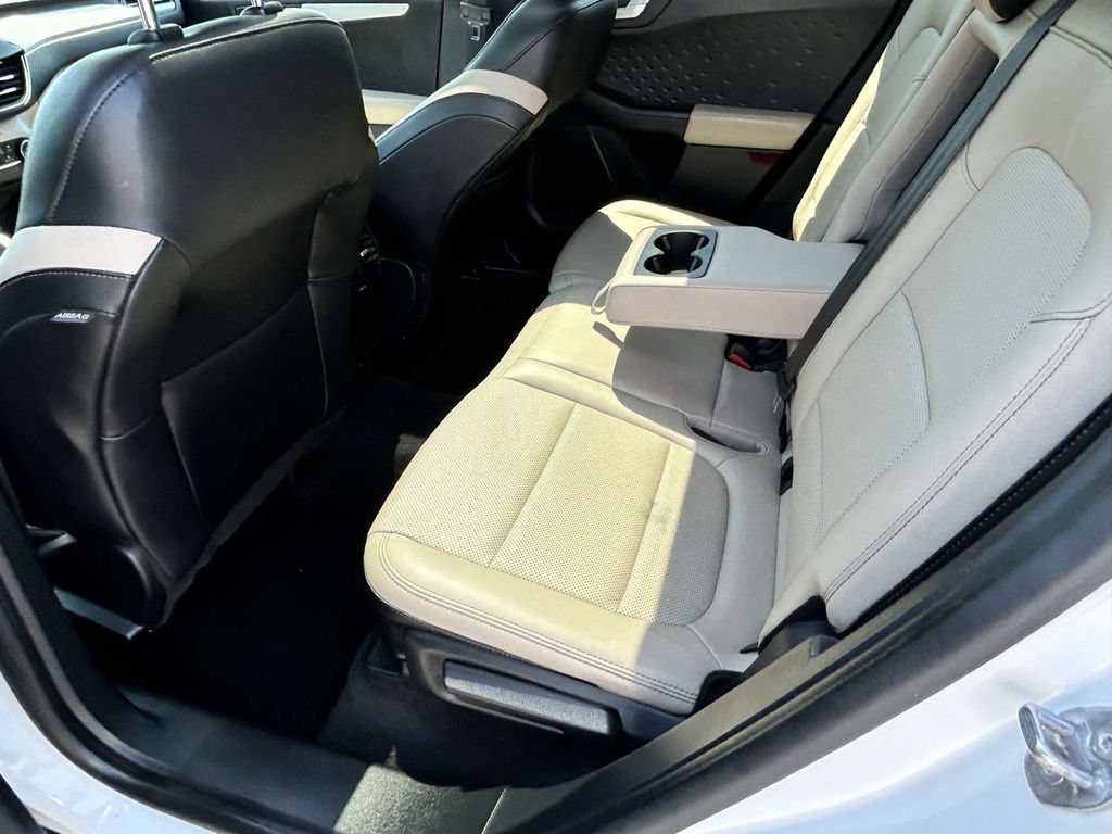 Used 2020 Ford Escape SEL AWD/4WD image 8