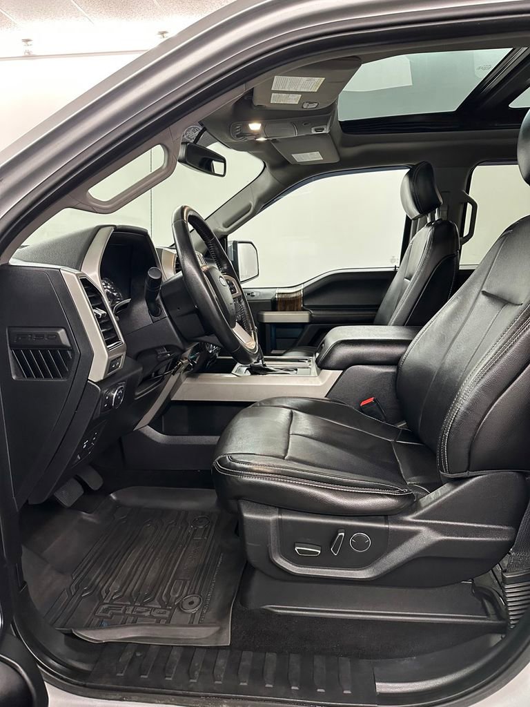 Used 2018 Ford F150 Lariat image 11