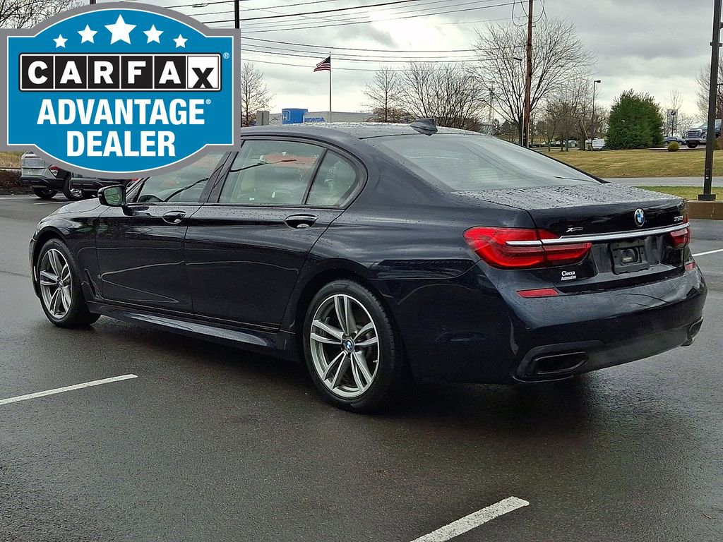 Used 2016 BMW 750i xDrive image 7