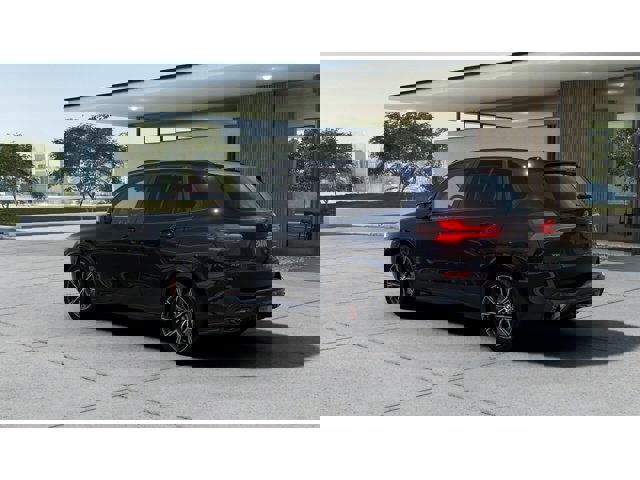 New 2026 BMW X5 M60i image 2