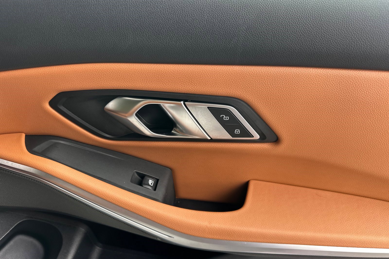 Certified 2023 BMW 330e w/ Premium Package image 21