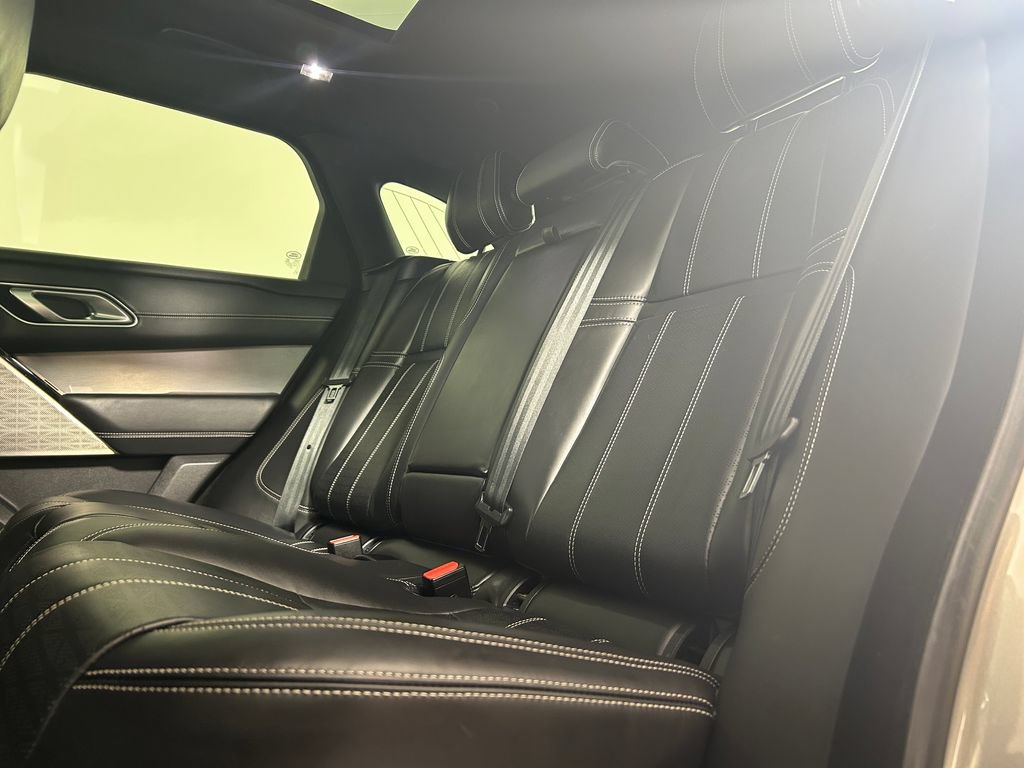 Used 2021 Land Rover Range Rover Velar R-Dynamic HSE AWD/4WD image 28
