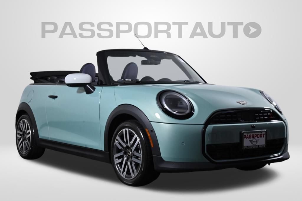 Used 2025 MINI Cooper S FWD image 3