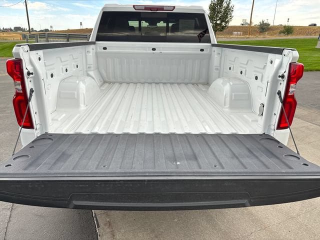 Certified 2023 Chevrolet Silverado 1500 LTZ w/ Technology Package AWD/4WD image 26