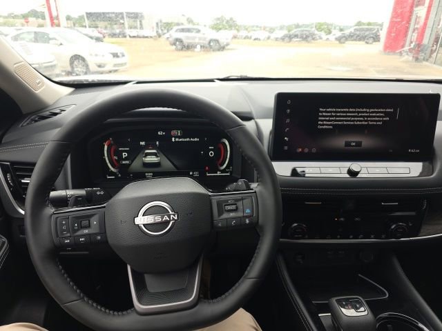 Certified 2026 Nissan Rogue Platinum w/ Platinum Premium Package AWD/4WD image 12