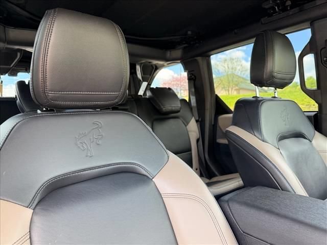Used 2023 Ford Bronco Wildtrak AWD/4WD image 35