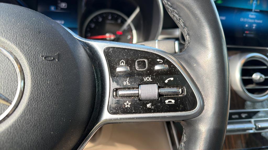 Used 2022 Mercedes-Benz GLC 300 4MATIC image 23