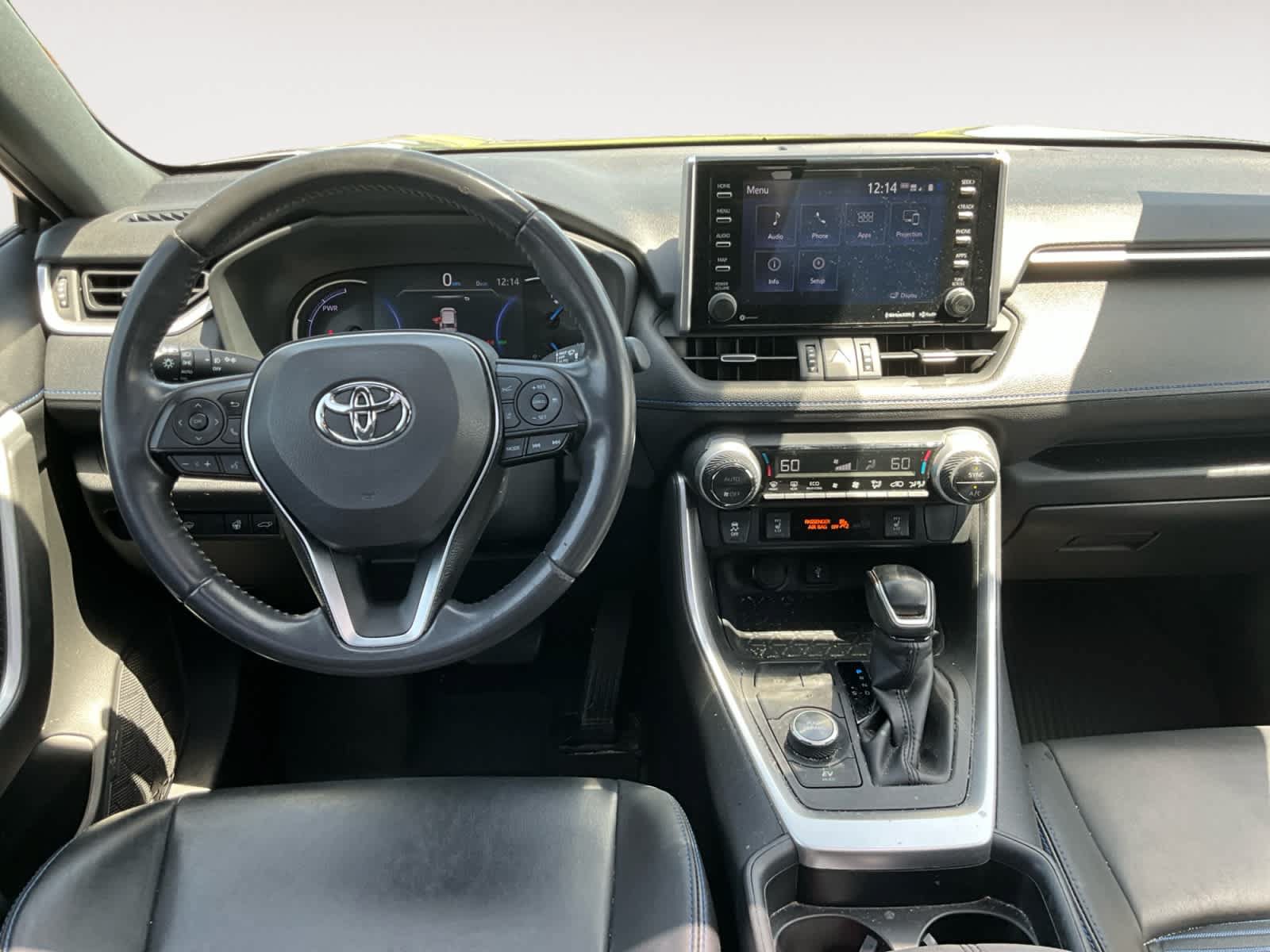 Used 2020 Toyota RAV4 XSE w/ XSE Grade Weather Package AWD/4WD image 10