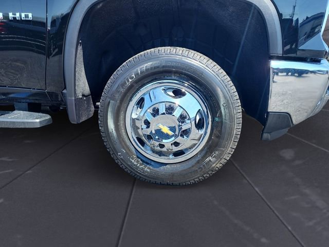 New 2026 Chevrolet Silverado 3500 W/T image 9