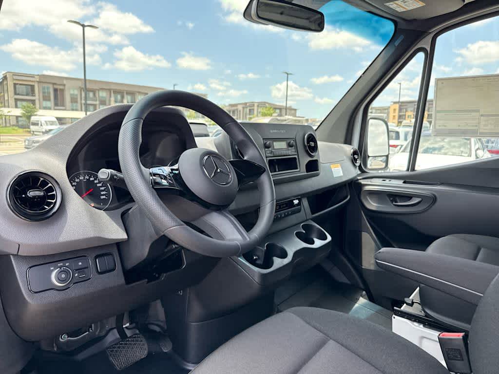 New 2025 Mercedes-Benz Sprinter 2500 image 20