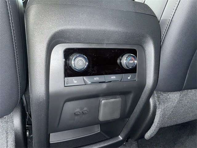 New 2026 Chevrolet Traverse RS image 21