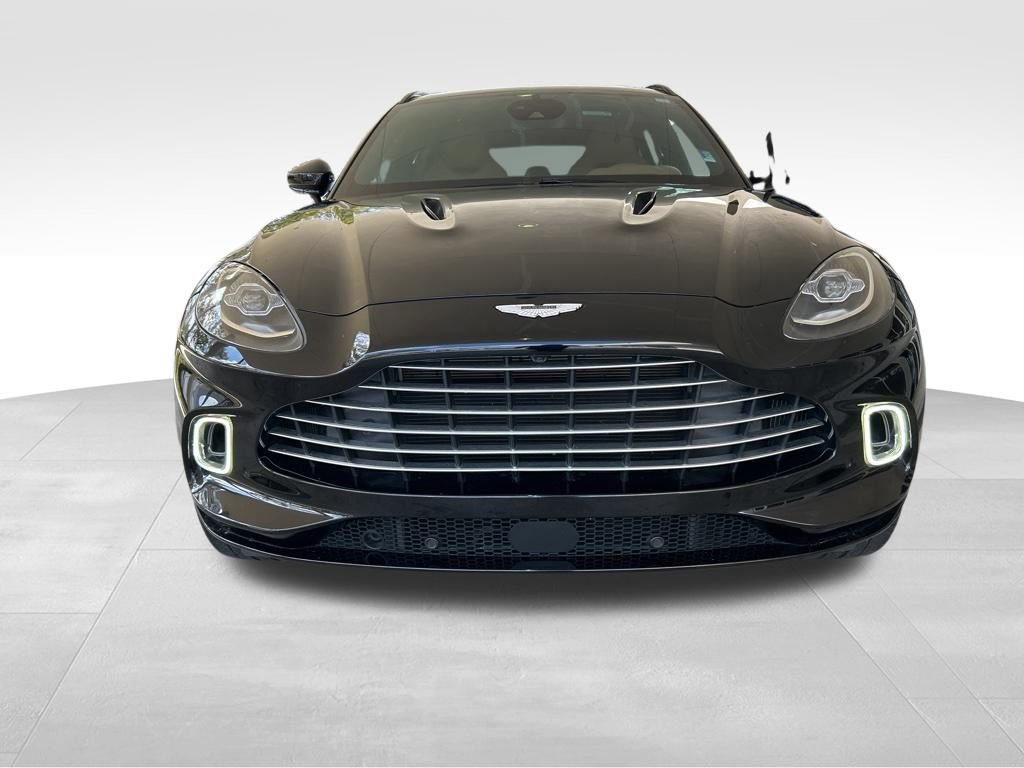 Used 2023 Aston Martin DBX image 13