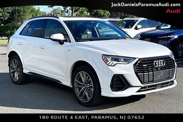 Used 2024 Audi Q3 2.0T Premium Plus AWD/4WD image 9
