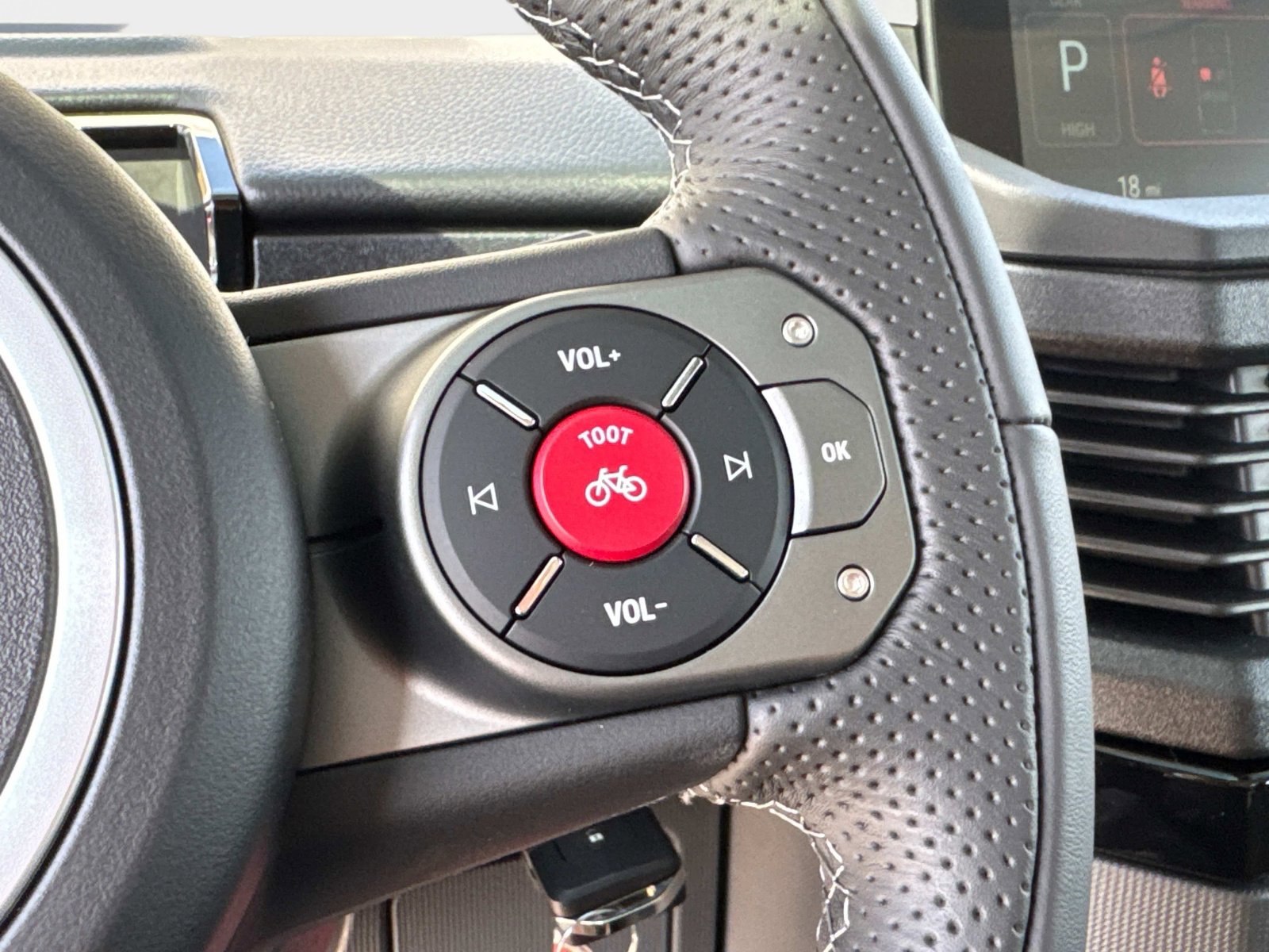 New 2025 INEOS Grenadier Fieldmaster Edition image 29