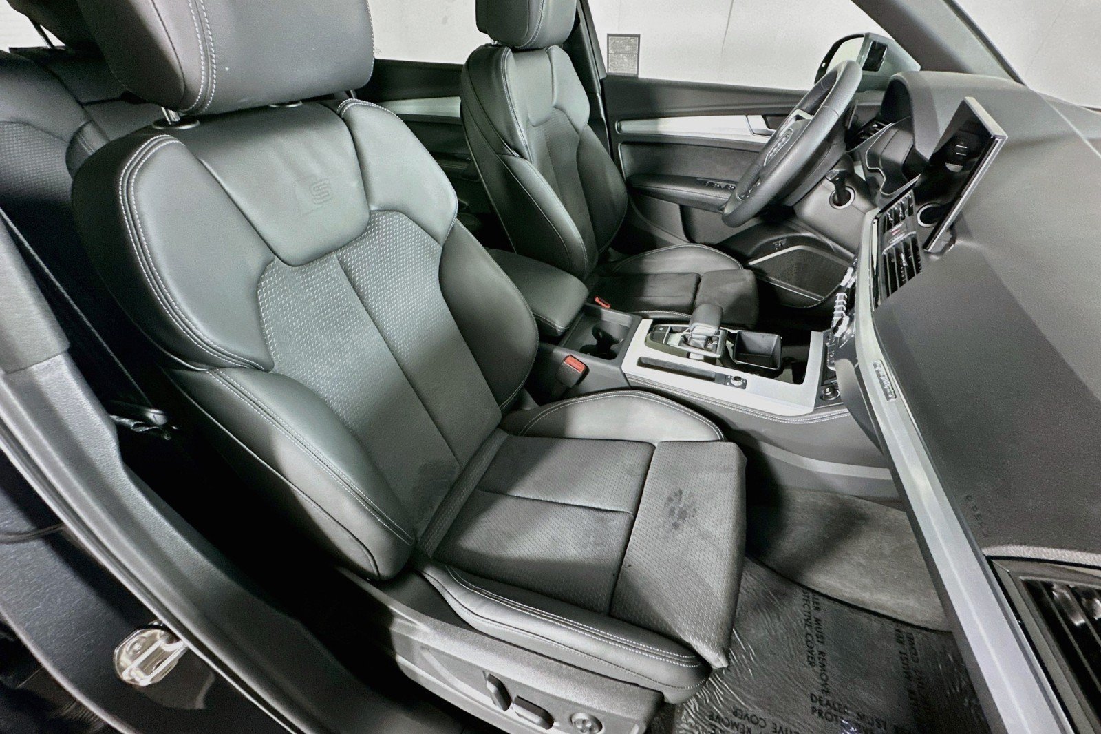 Used 2024 Audi Q5 e Premium Plus w/ Premium Plus Package AWD/4WD image 8