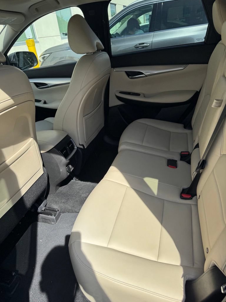 Certified 2020 INFINITI QX50 Luxe w/ Navigation Package AWD/4WD image 5