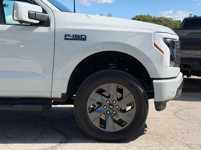 Used 2024 Ford F150 Lightning Lariat AWD/4WD image 9