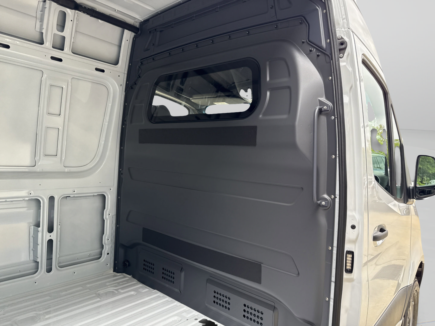 New 2025 Mercedes-Benz Sprinter 2500 image 12