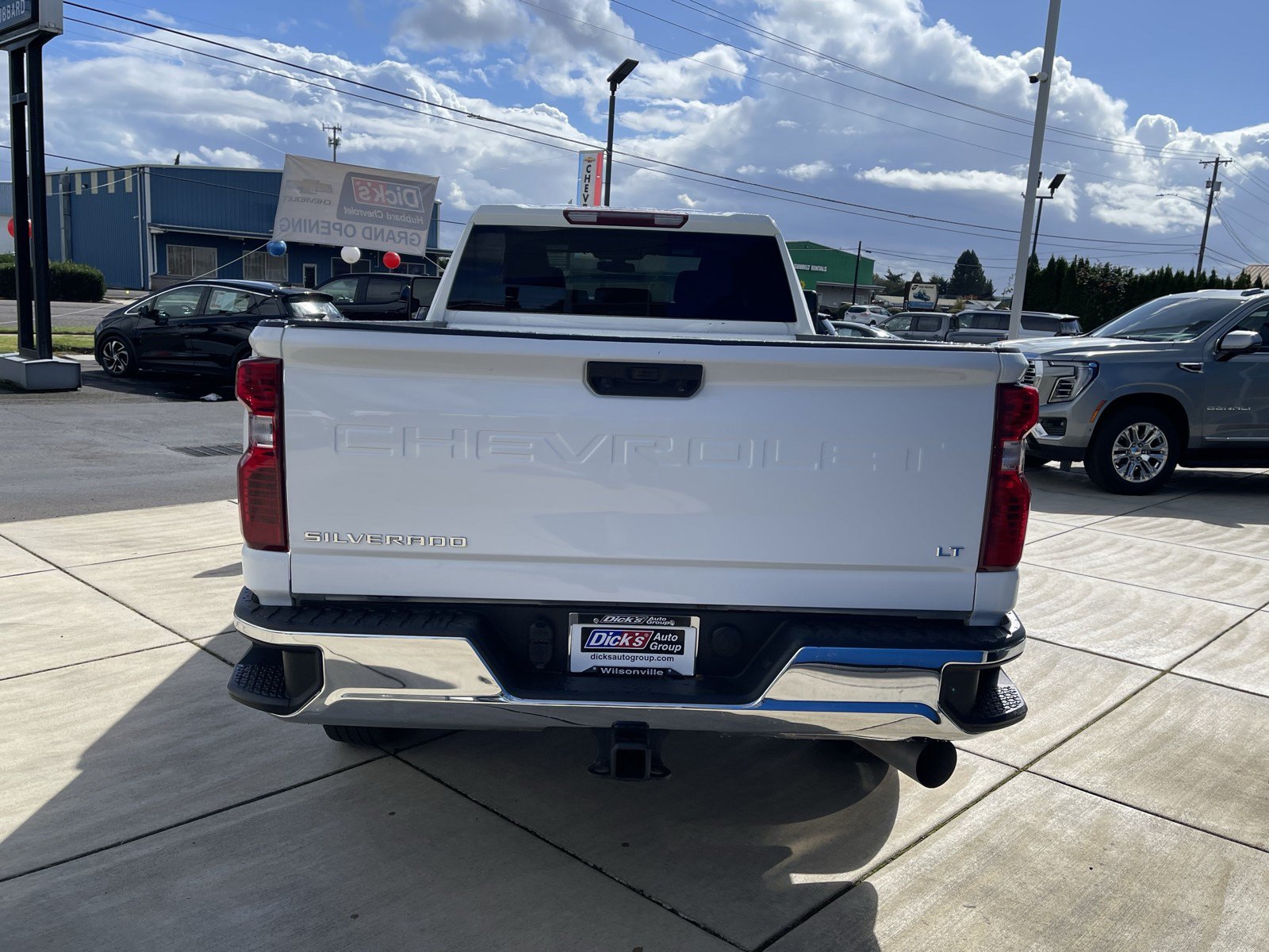 Used 2023 Chevrolet Silverado 2500 LT AWD/4WD image 4