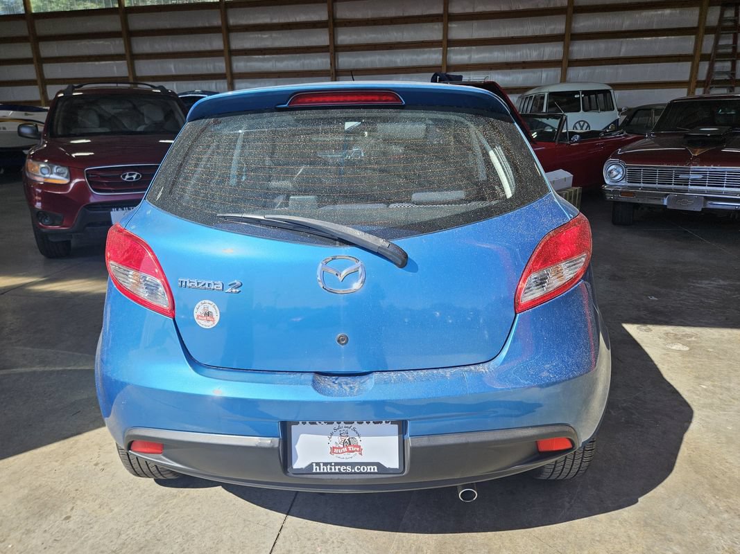 Used 2011 MAZDA MAZDA2 Touring FWD image 7