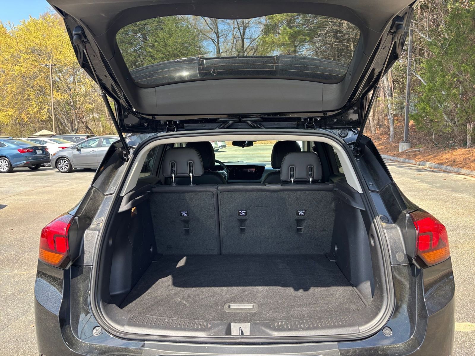 Used 2025 Buick Encore GX Preferred image 32